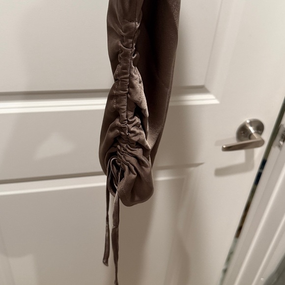 1. State top - Picture 2 of 6